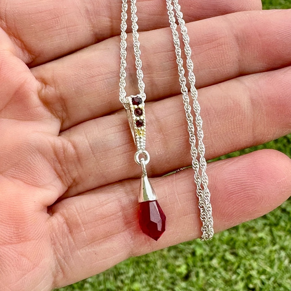 Italy 925 Sterling Silver Chain 18” Necklace & JEX THAI Red CZ Stone Pendant